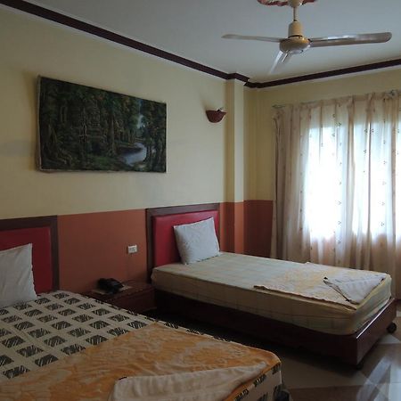 Thy Ny Hotel Battambang Kültér fotó