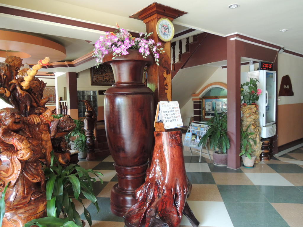 Thy Ny Hotel Battambang Kültér fotó