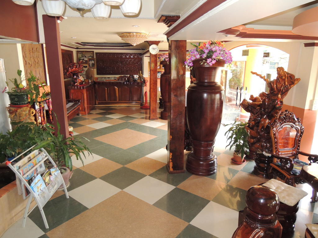 Thy Ny Hotel Battambang Kültér fotó
